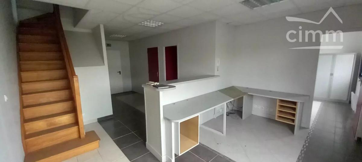 Photo 3 - Bureau à Blois