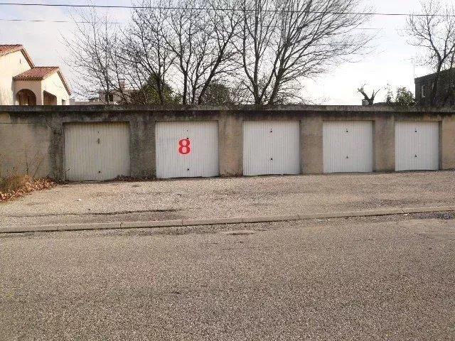 Photo principale - Garage / Parking à Le Teil