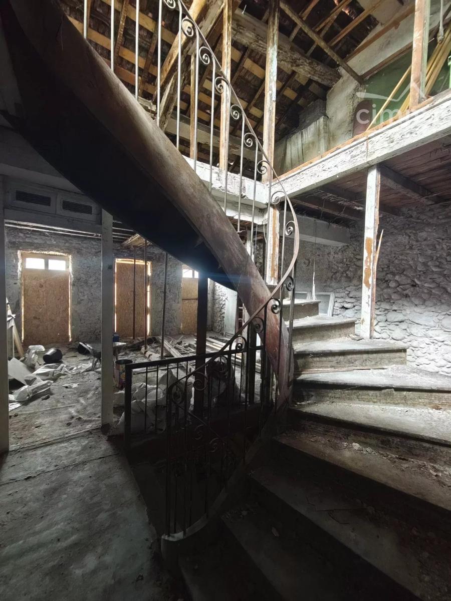 Photo principale - Immeuble à Domène