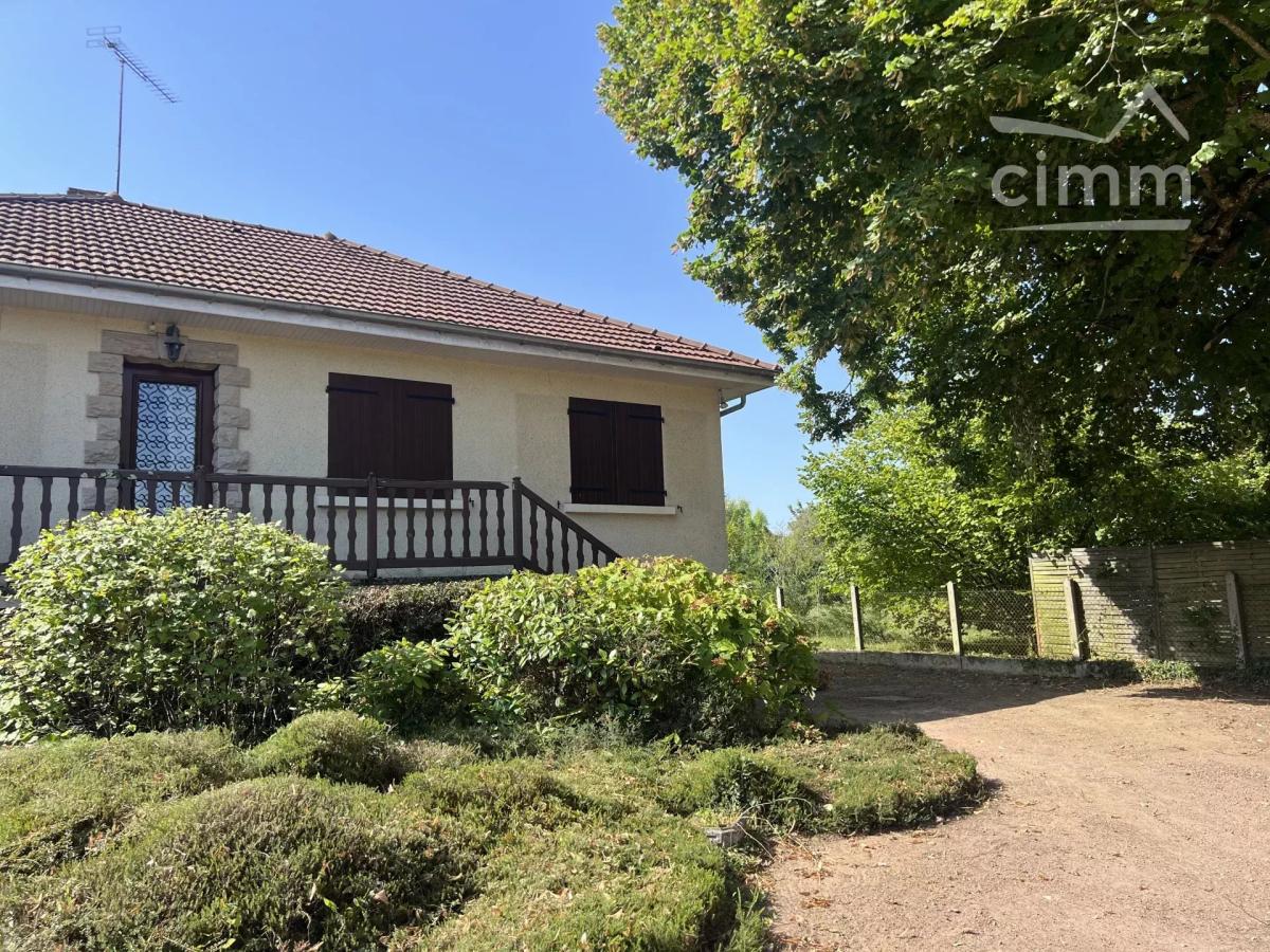 Photo 2 - Maison à Diou