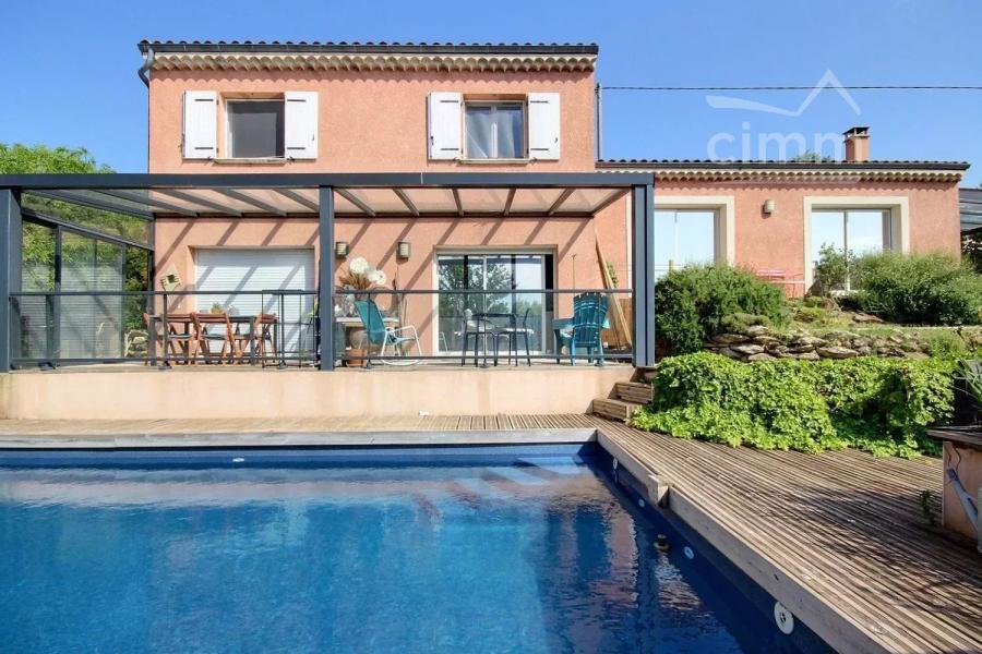 Photo principale - Maison à Le Teil
