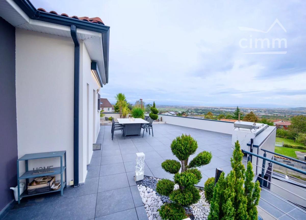 Photo principale - Maison à Châteaugay