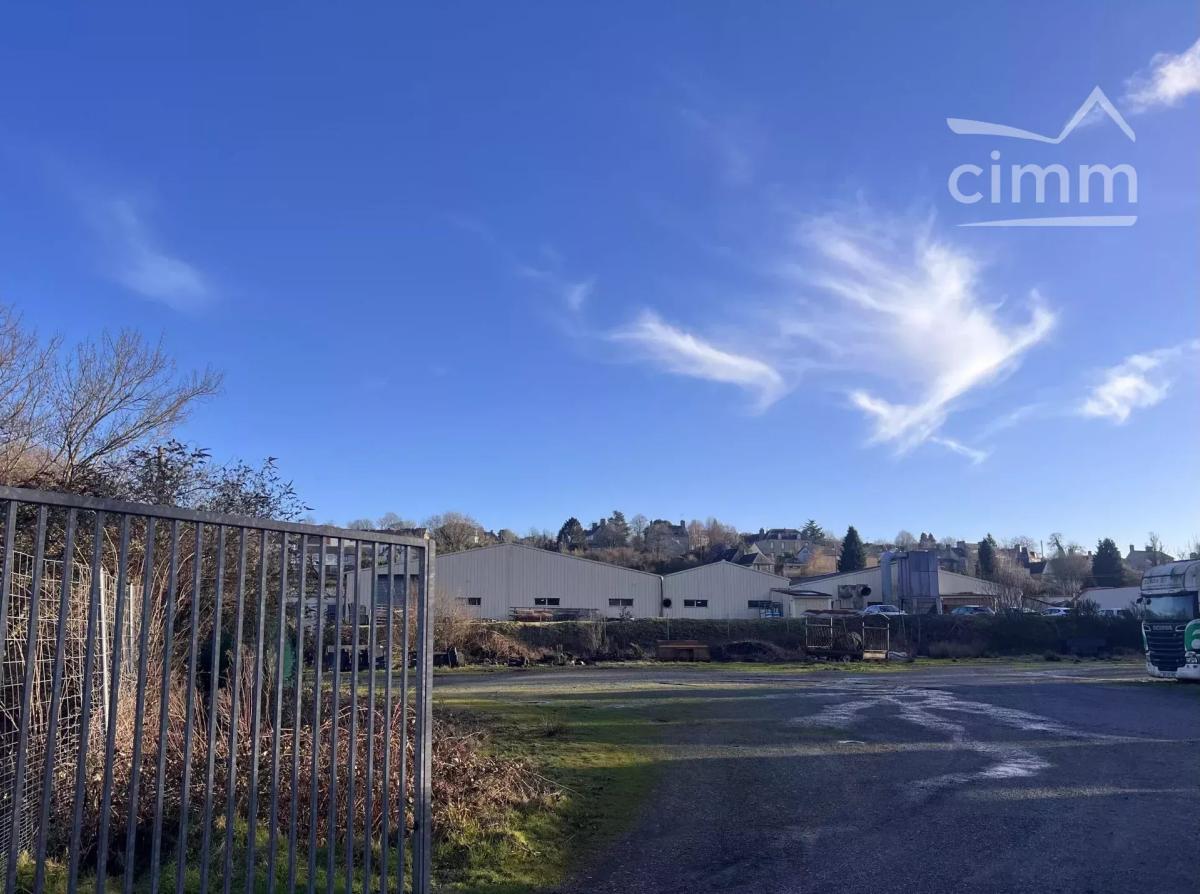 Photo principale - Terrain à Villedieu-les-Poêles