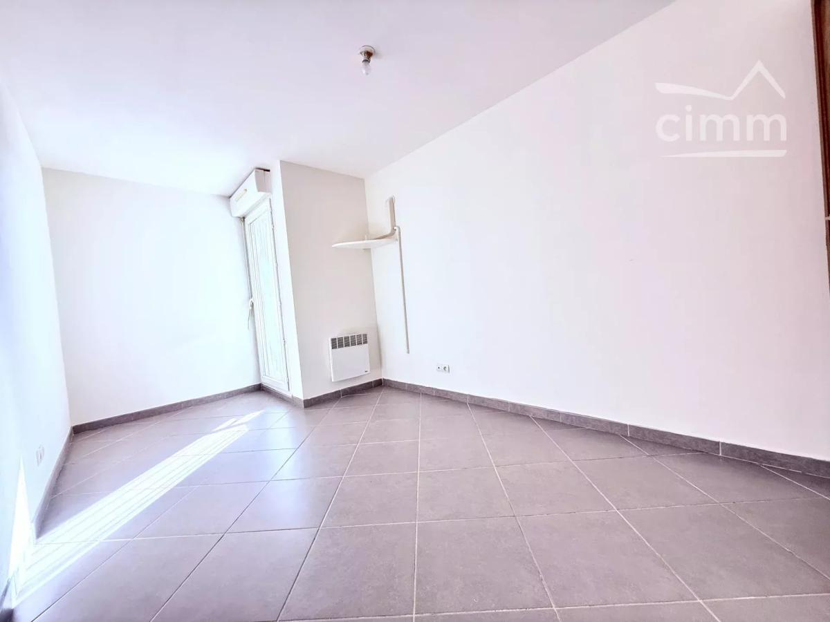 Photo 2 - Appartement à Port-Saint-Louis-du-Rhône