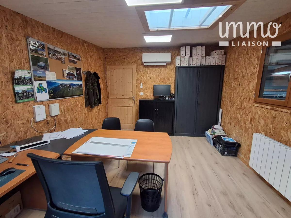 Photo 4 - Bureau à Challes-les-Eaux