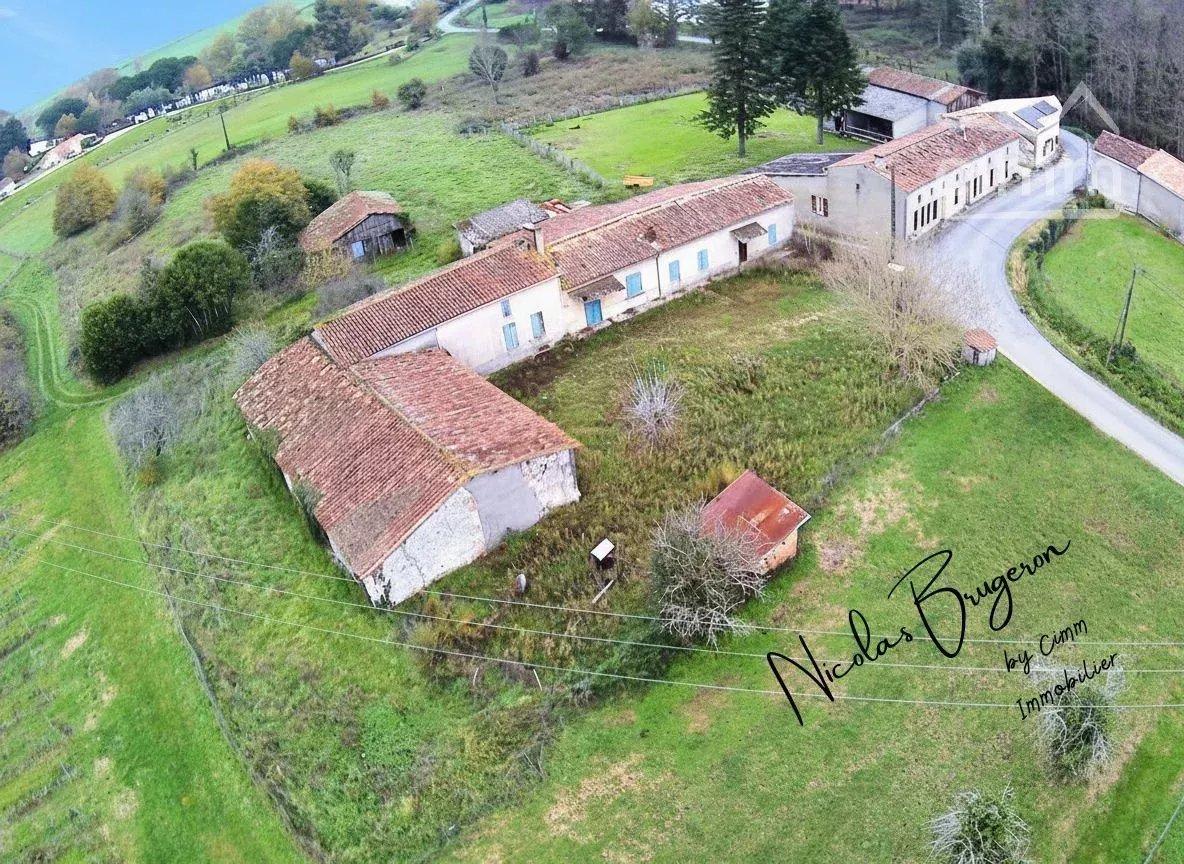 Photo principale - Maison à Le Fouilloux