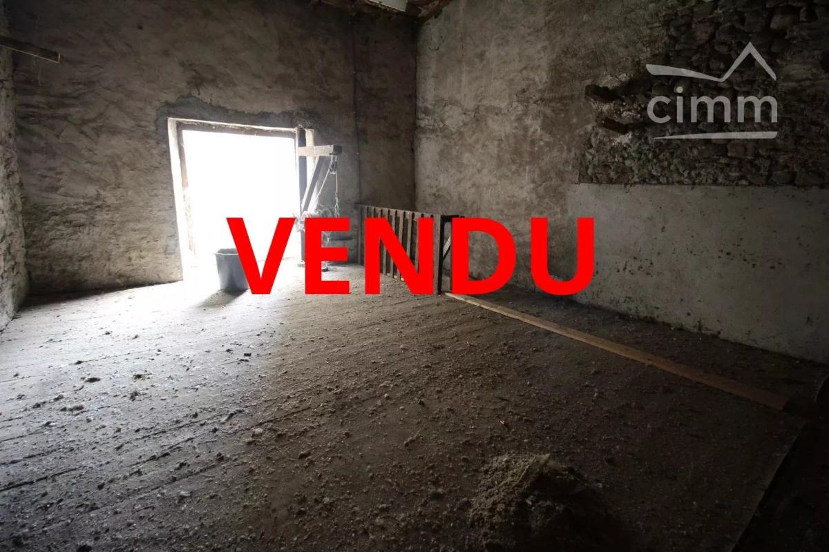 Photo principale - Garage / Parking à Couiza