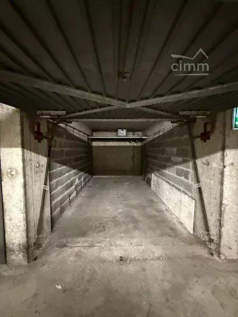 Photo 2 - Garage / Parking à Joué-lès-Tours