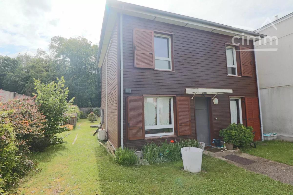 Photo principale - Maison à Sainte-Geneviève-des-Bois