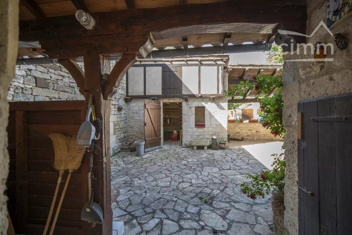 Photo principale - Maison à Noailles