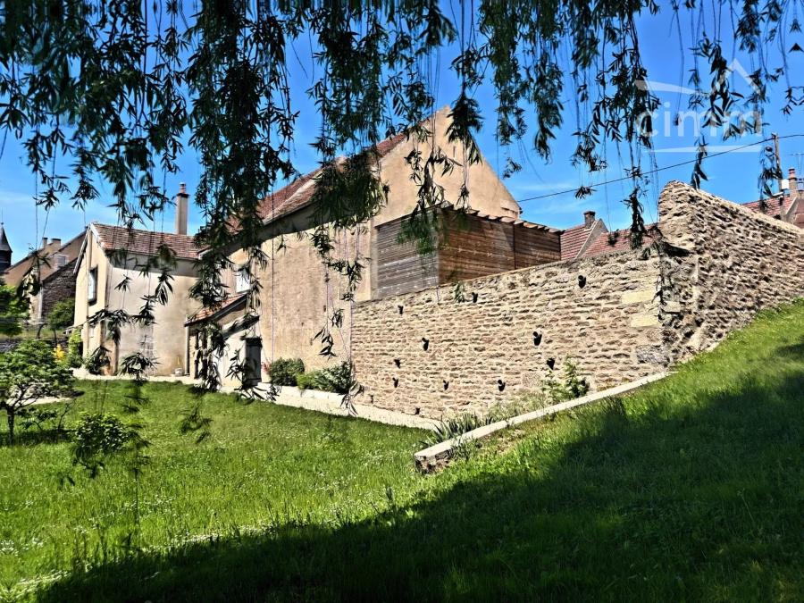 Photo principale - Maison à Sainte-Magnance