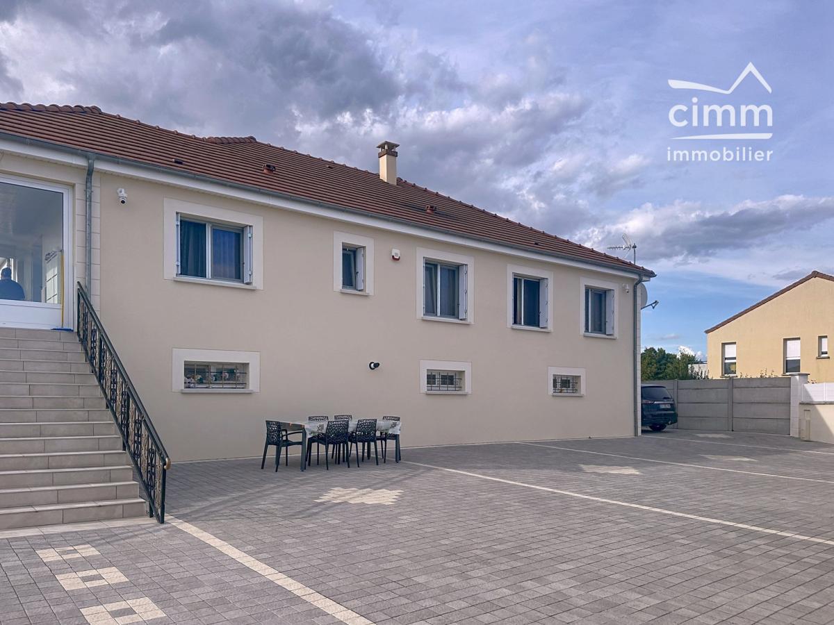 Photo principale - Maison à Villemandeur