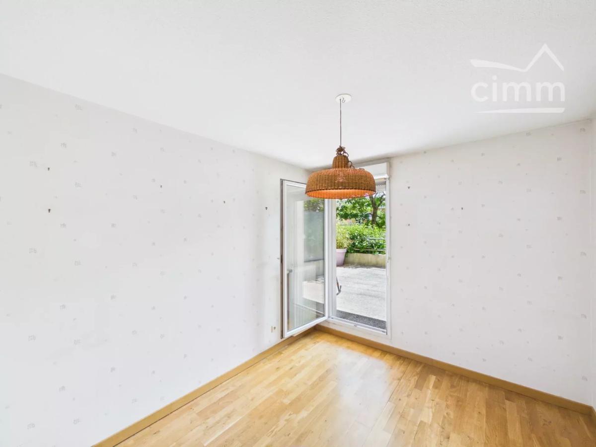 Photo 6 - Appartement à Échirolles