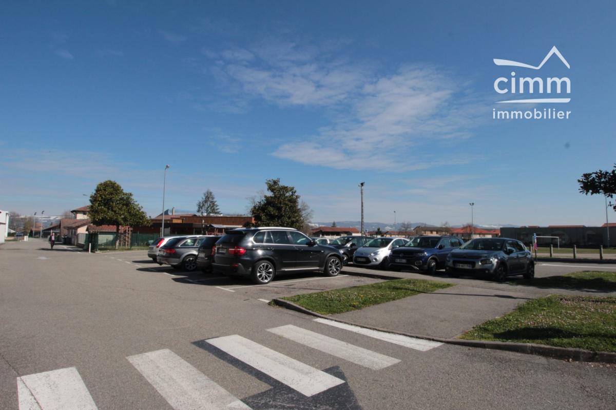 Photo 9 - Locaux d'activité / Entrepôts à Saint-Étienne-de-Saint-Geoirs