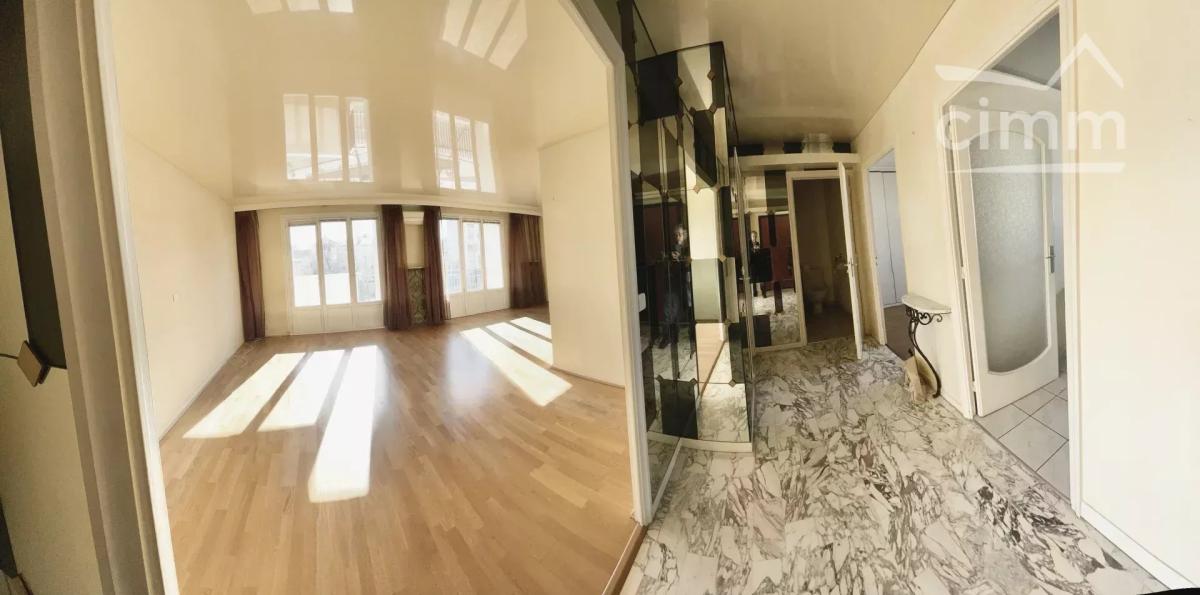 Photo 10 - Appartement à Villeurbanne