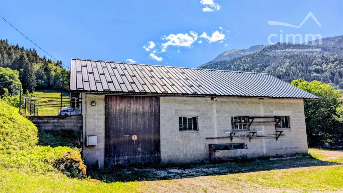 Photo 6 - Locaux d'activité / Entrepôts à Saint-Pierre-d'Entremont