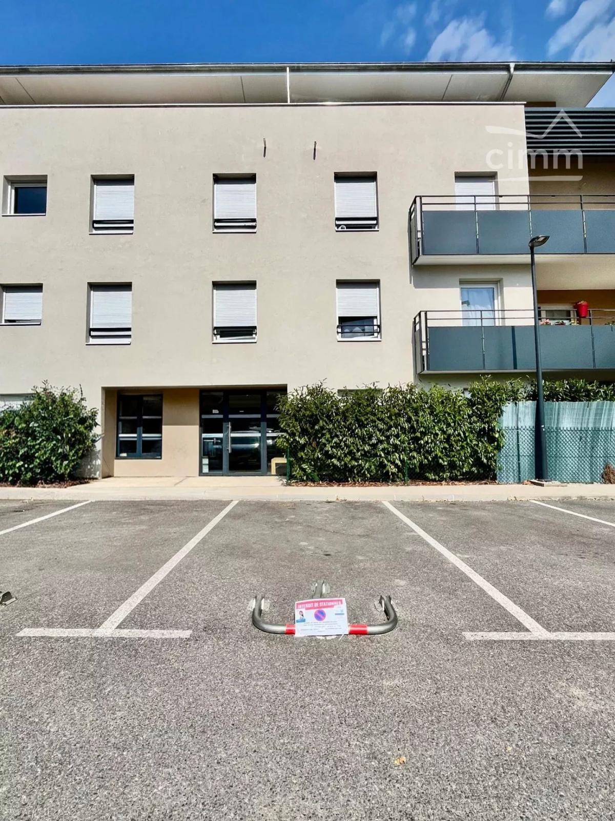 Photo 3 - Garage / Parking à Saint-Pierre-en-Faucigny