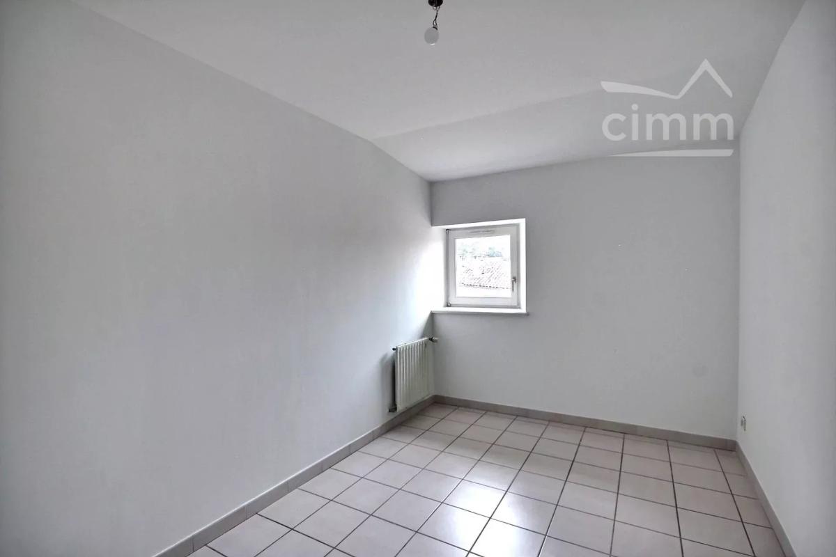 Photo 4 - Immeuble à Cruas