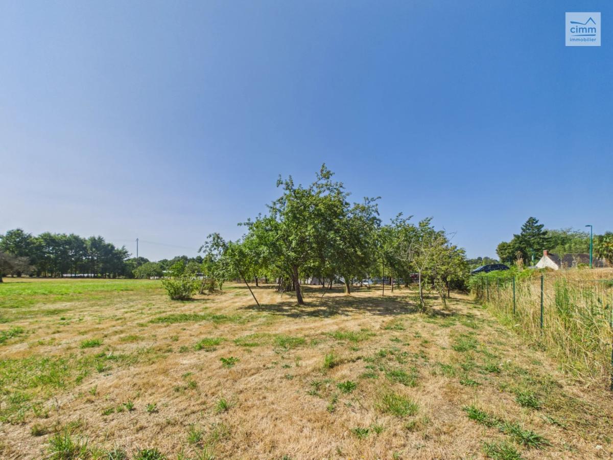 Photo principale - Terrain à La Chapelle-Bouëxic