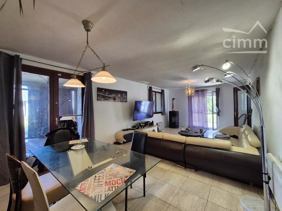 Photo principale - Maison à Oucques La Nouvelle