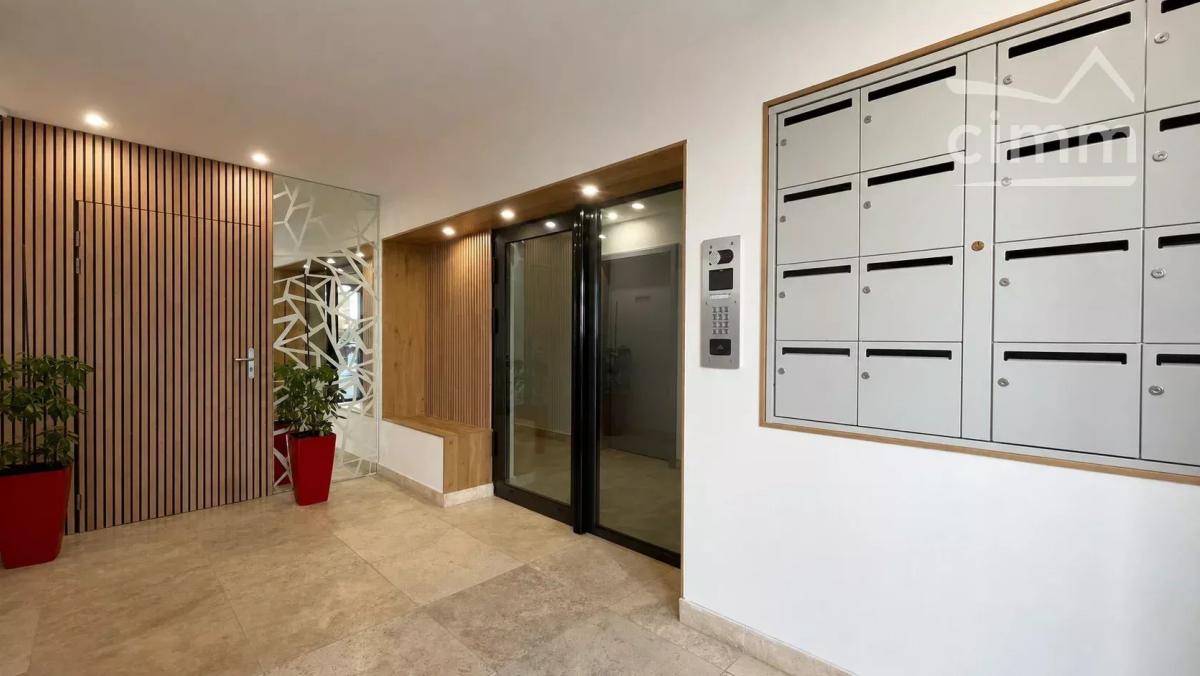 Photo 13 - Appartement à Paris 20ème