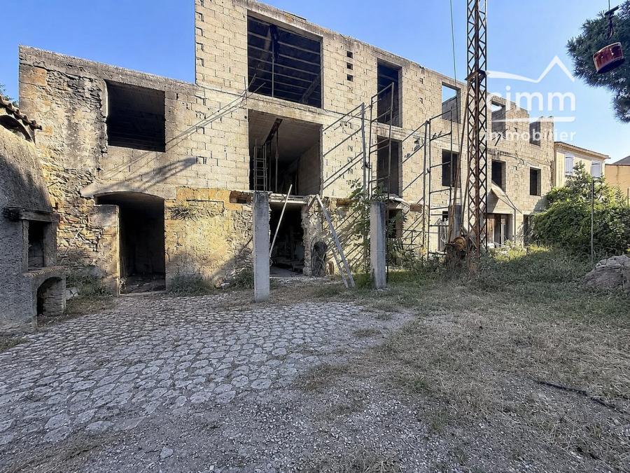 Photo principale - Locaux d'activité / Entrepôts à Sorgues