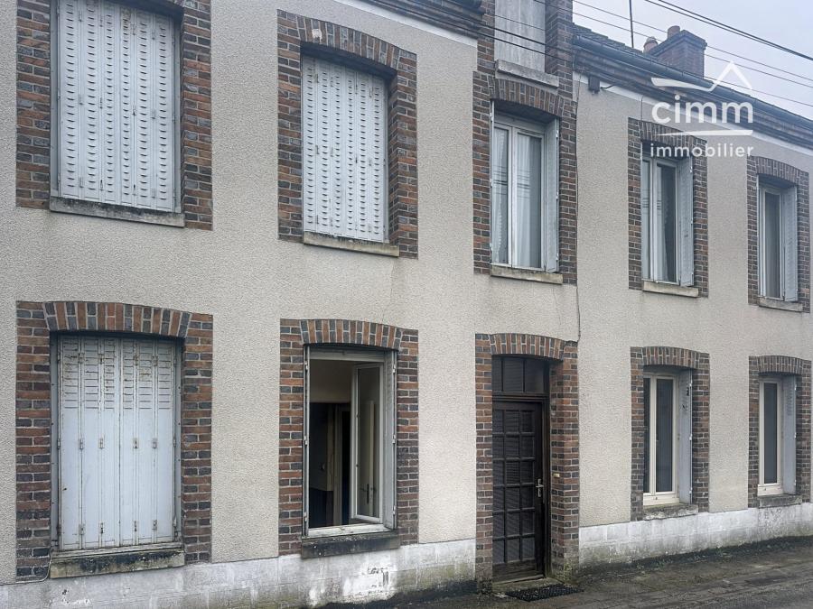 Photo principale - Locaux d'activité / Entrepôts à Saint-Germain-des-Prés