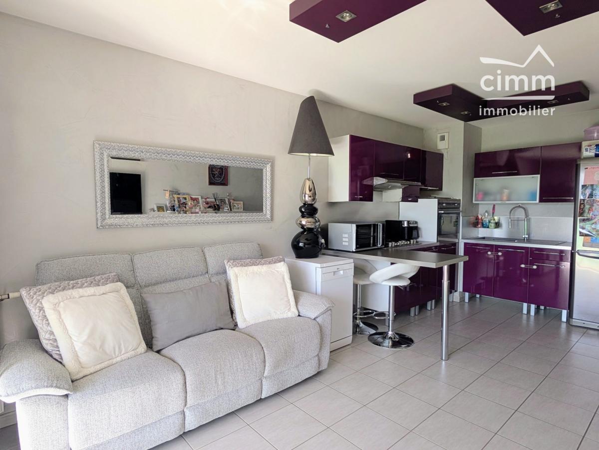 Photo 2 - Appartement à Échirolles
