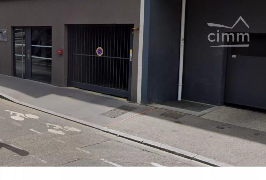 Photo principale - Garage / Parking à Villeurbanne
