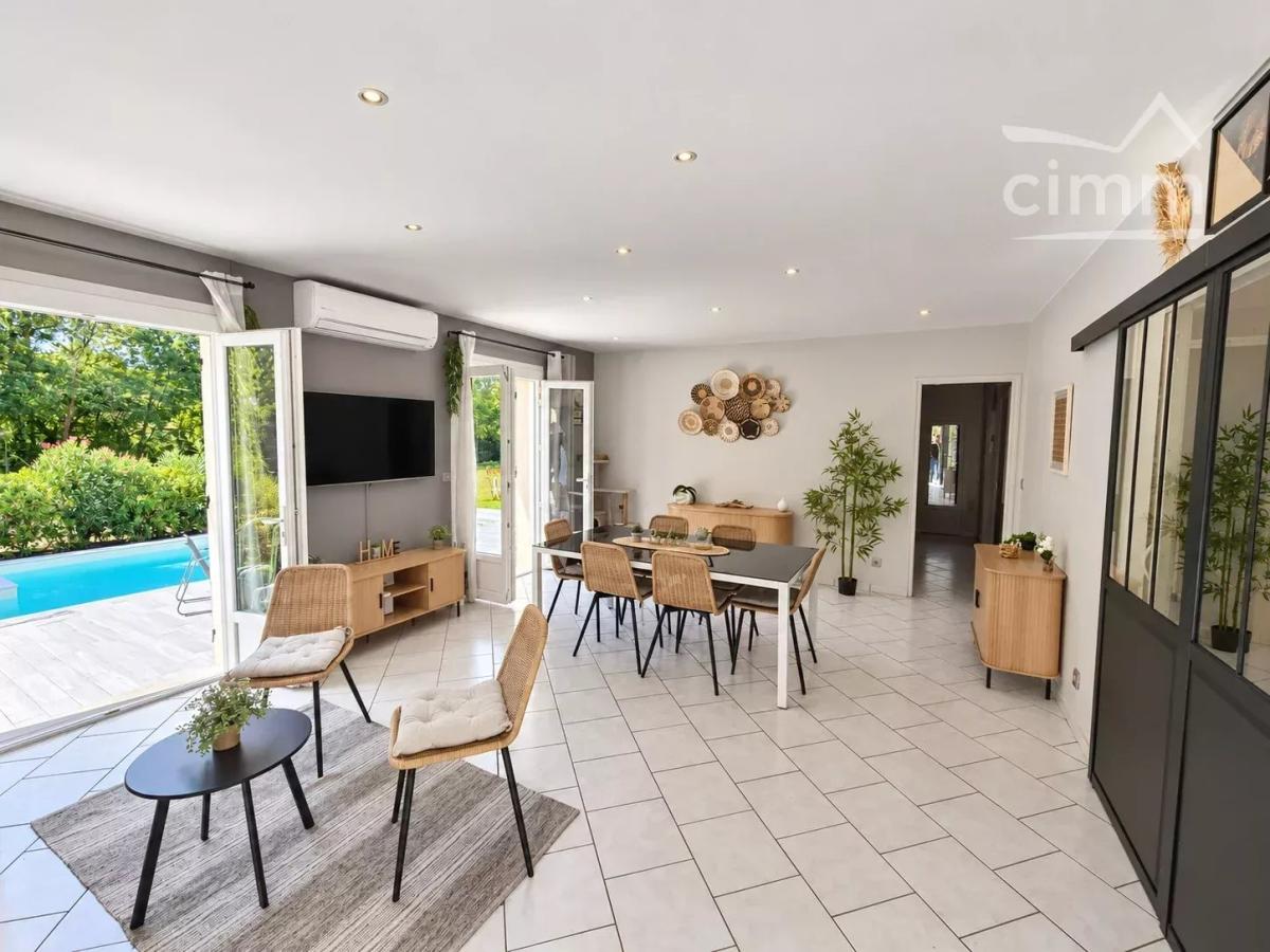 Photo 2 - Maison à Montguyon