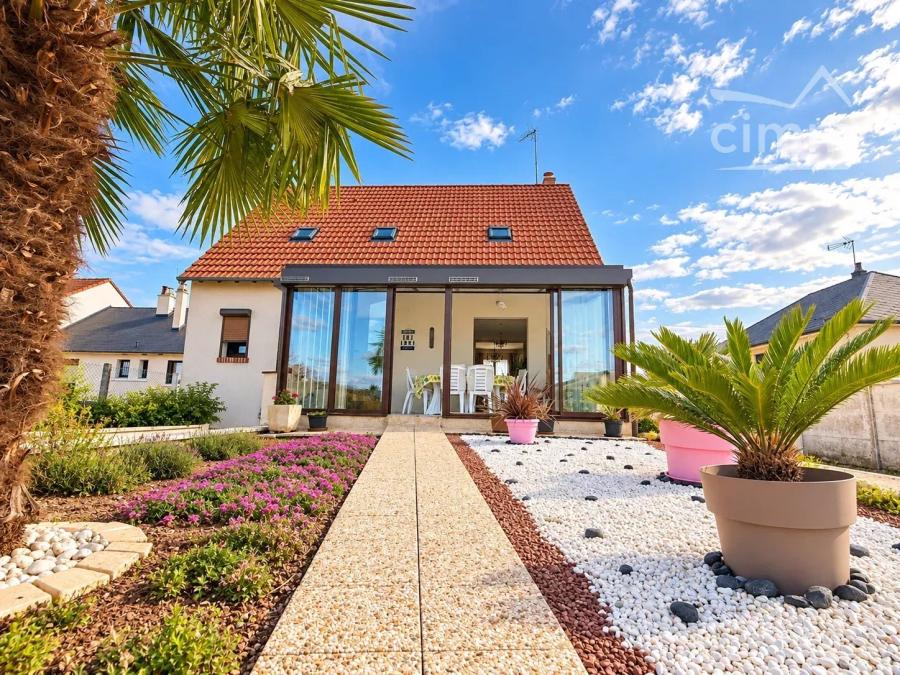 Photo principale - Maison à Vineuil