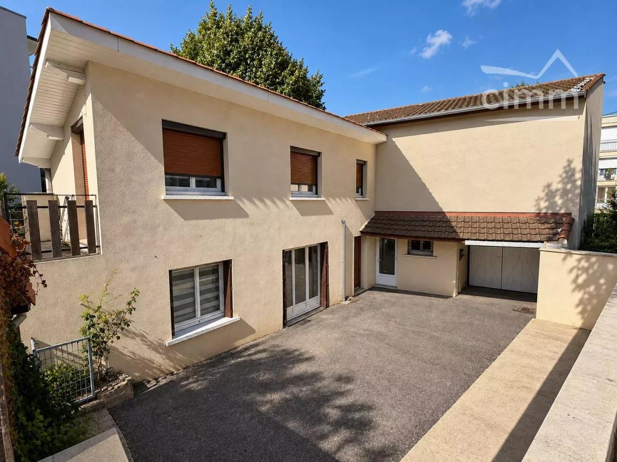 Photo 2 - Maison à Saint-Étienne