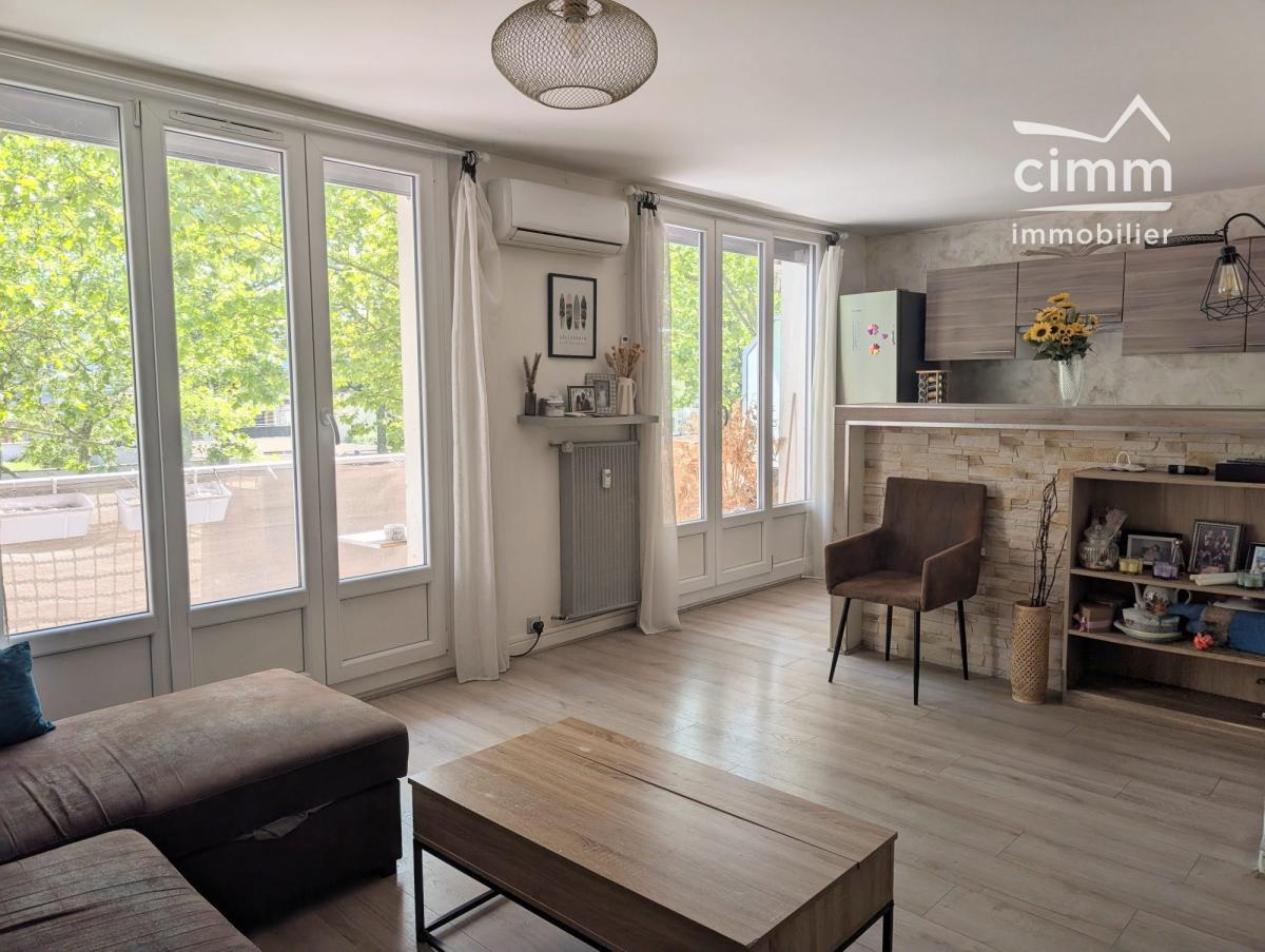 Photo 2 - Appartement à Le Pont-de-Claix