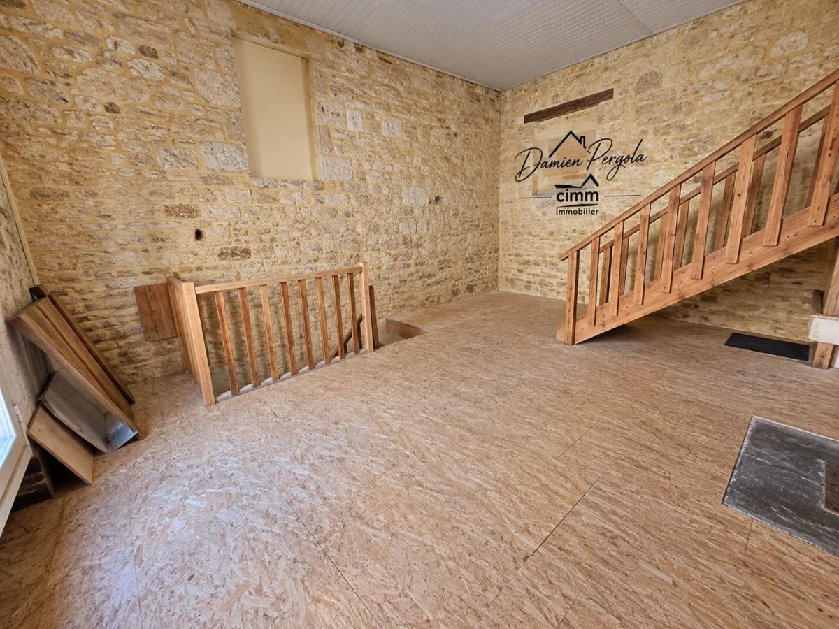 Photo 9 - Immeuble à Montignac-Lascaux