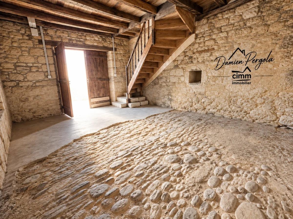 Photo 10 - Immeuble à Montignac-Lascaux