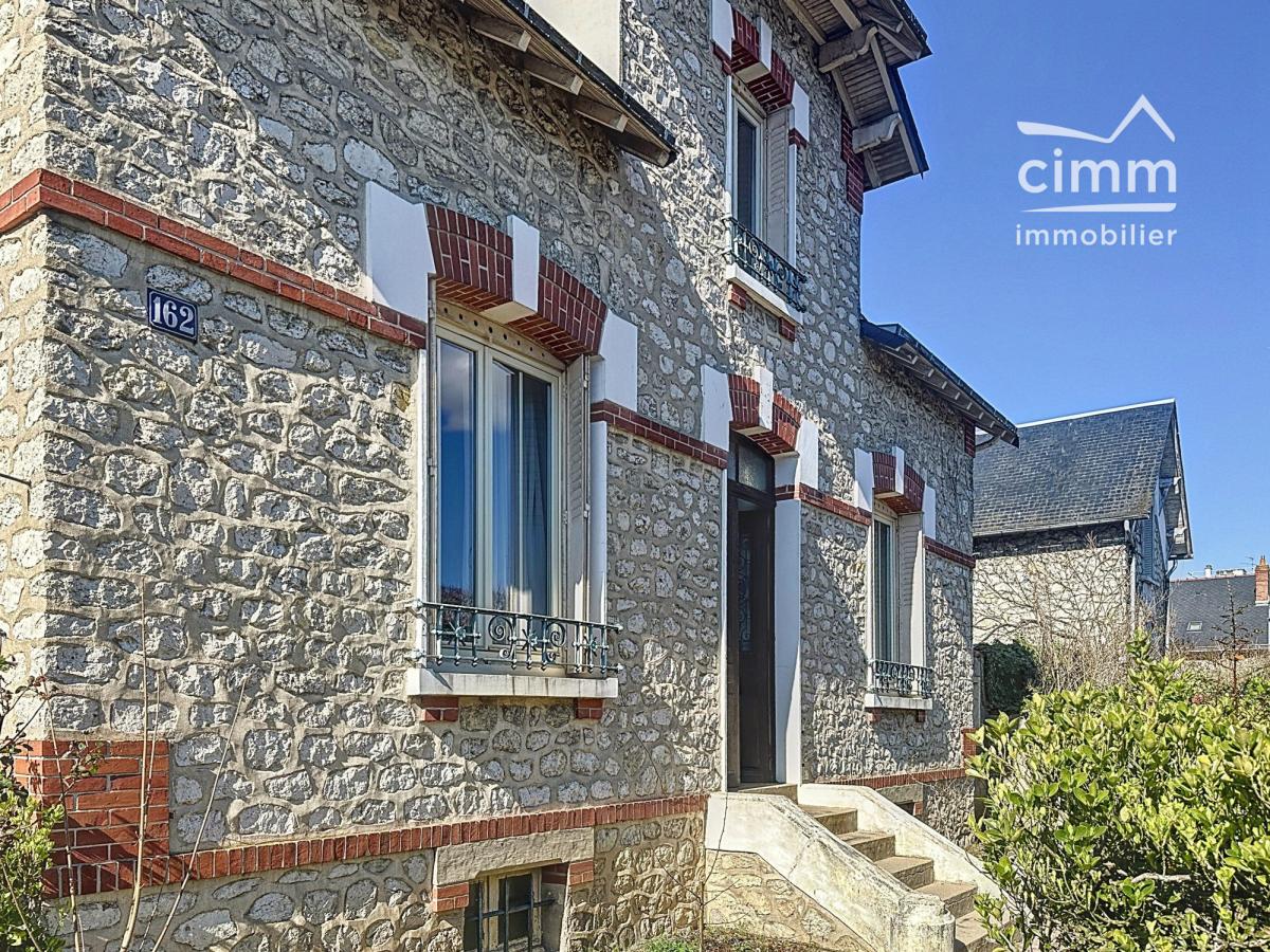 Photo principale - Maison à Montargis