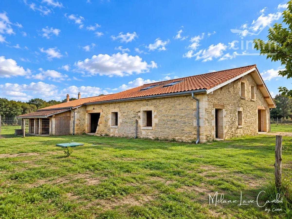 Photo 29 - Maison à Étauliers