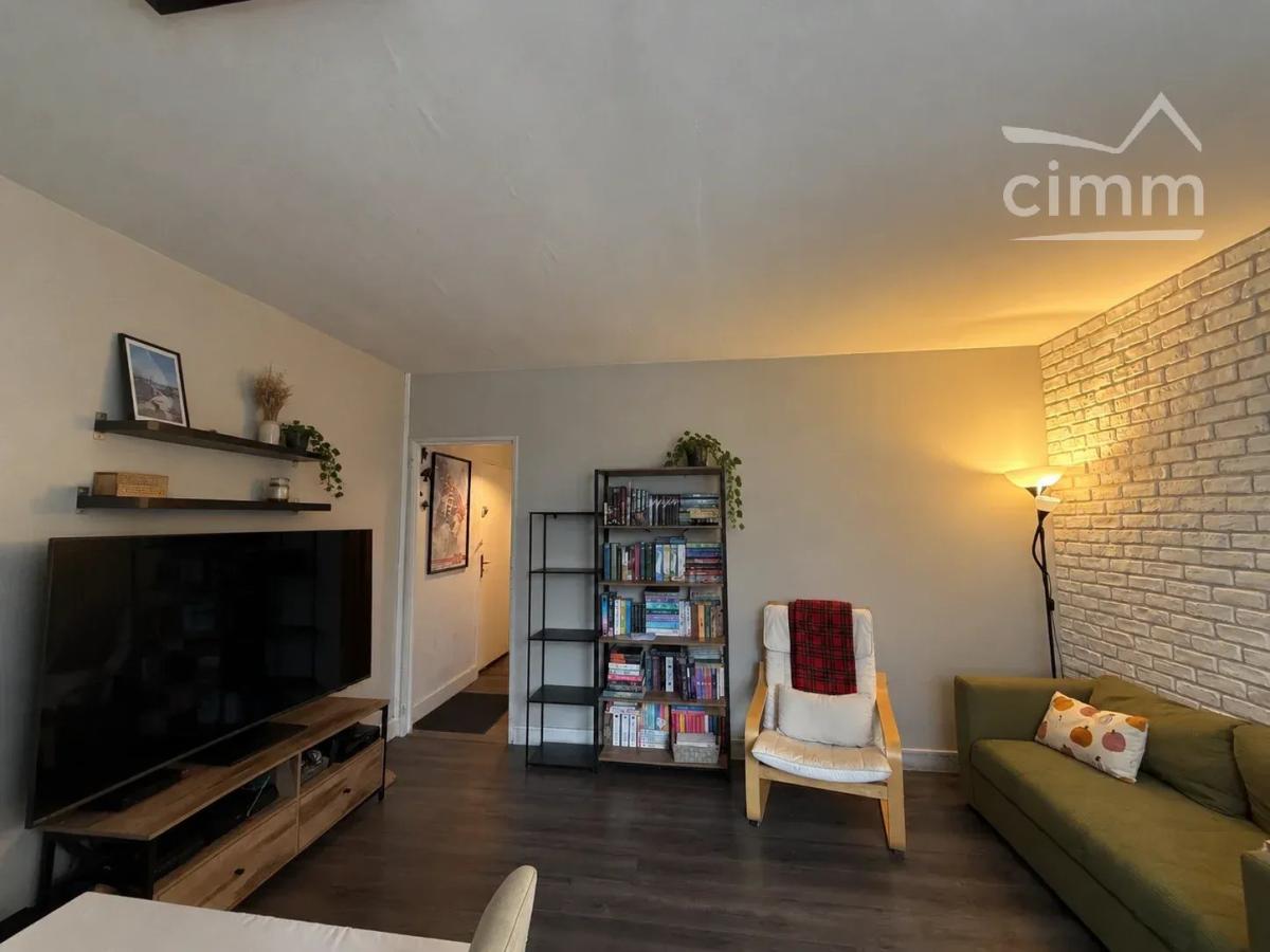 Photo 2 - Appartement à Vert-le-Petit