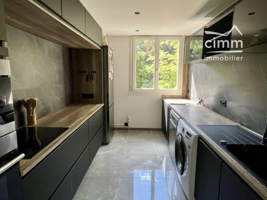 Photo principale - Appartement à Le Pont-de-Claix